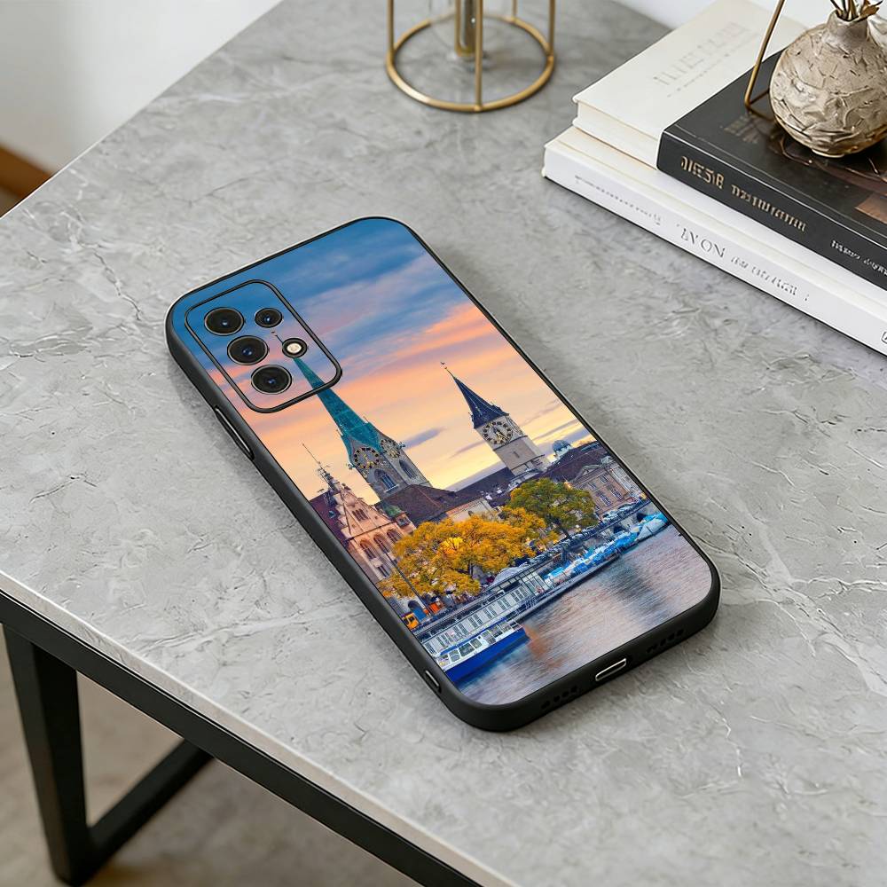Casing Ponsel Terinspirasi Zur - Zurich Phone Cases ulasan dan harga